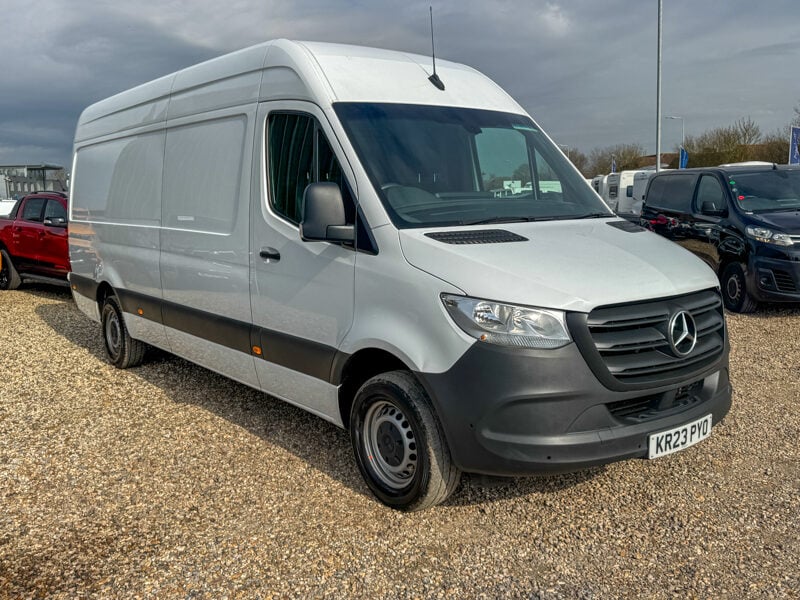Used Mercedes-Benz Sprinter 2023 for sale - 77593158: Photo 4
