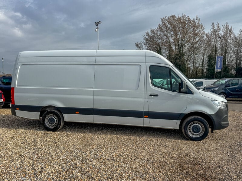 Used Mercedes-Benz Sprinter 2023 for sale - 77593158: Photo 5