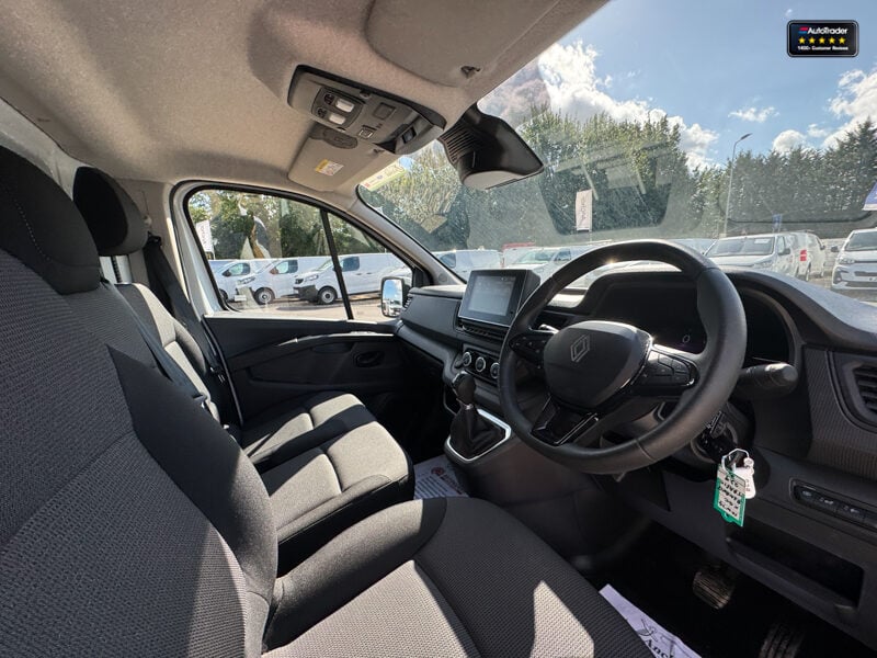 Used Renault Trafic 2025 for sale - 77042083: Photo 15