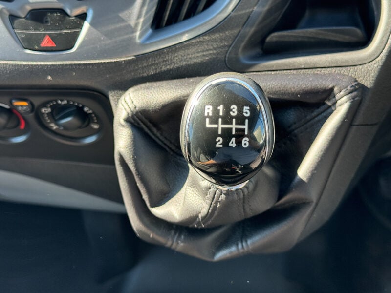 Used Ford Transit Custom 2017 for sale - 78070098: Photo 32