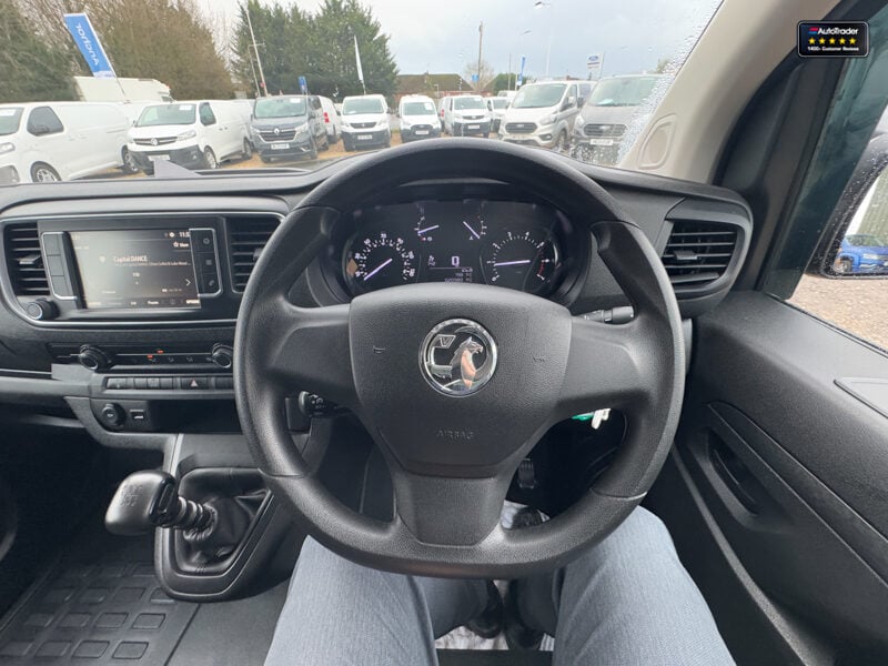 Used Vauxhall Vivaro 2023 for sale - 77042041: Photo 16