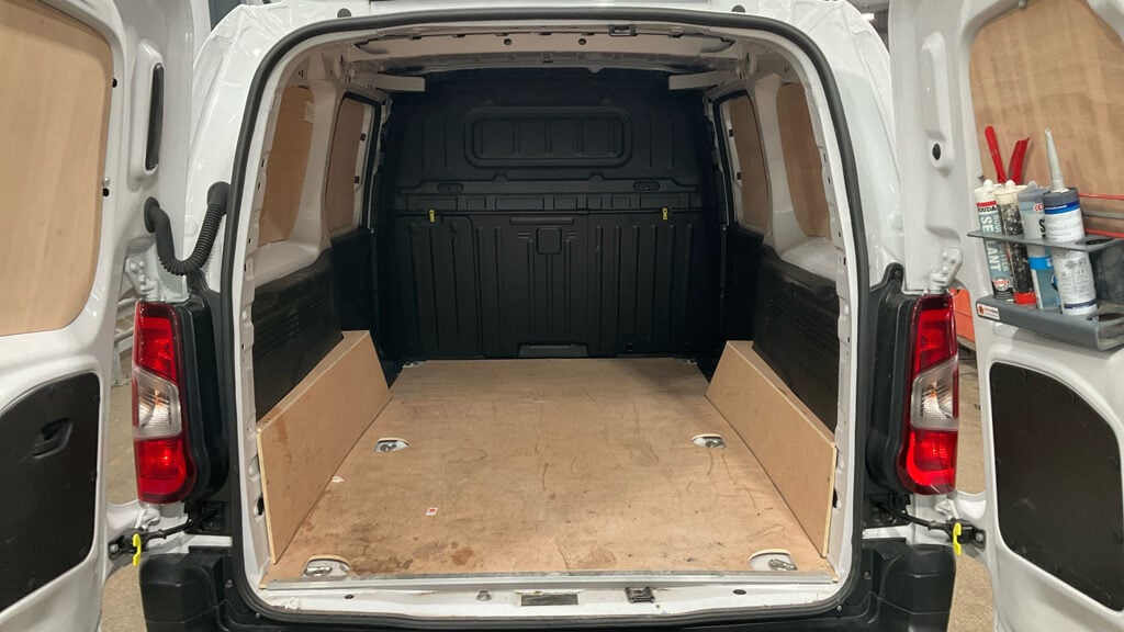 Used Vauxhall Combo 2025 for sale - 78097901: Photo 5