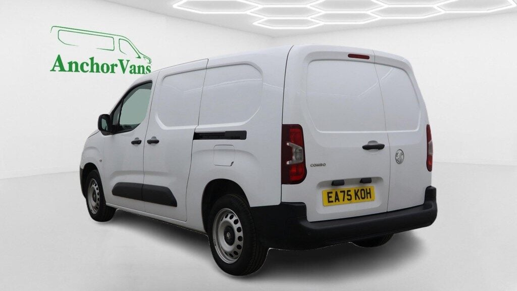Used Vauxhall Combo 2025 for sale - 78097901: Photo 6