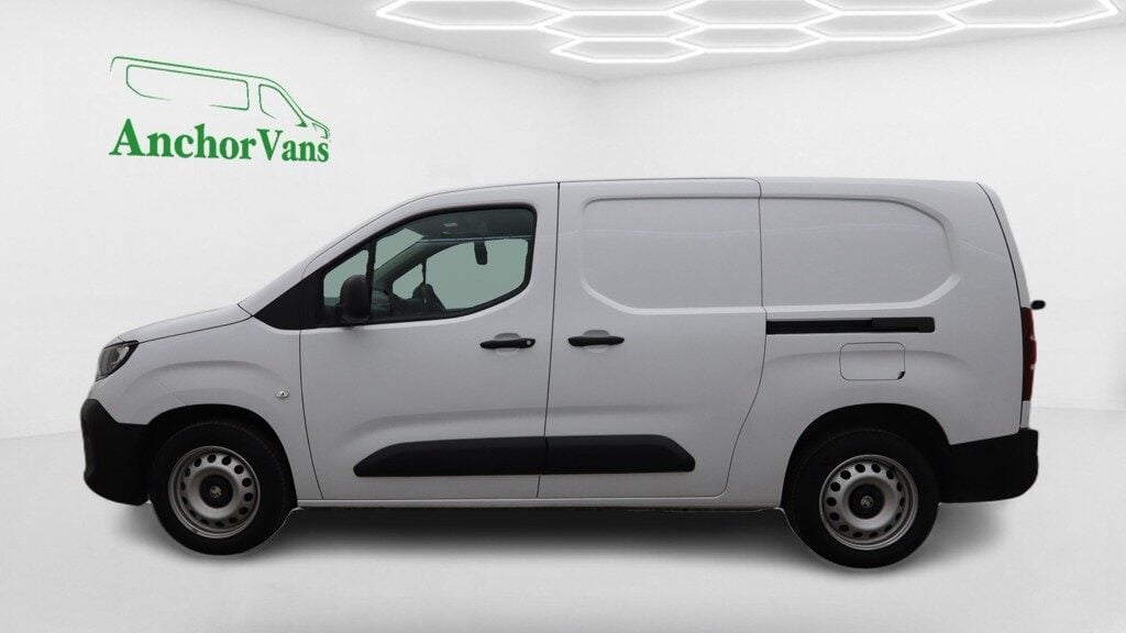 Used Vauxhall Combo 2025 for sale - 78097901: Photo 7