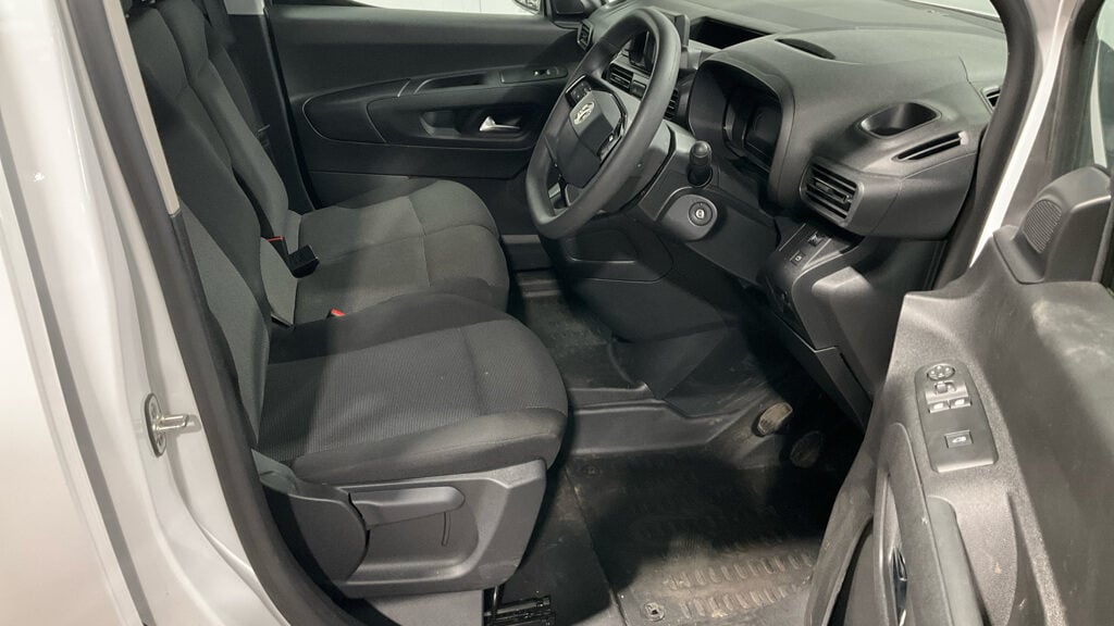 Used Vauxhall Combo 2025 for sale - 78097901: Photo 9