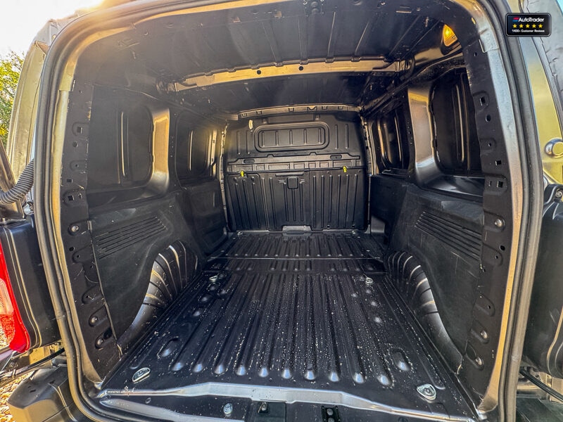 Used Peugeot Partner 2021 for sale - 77041557: Photo 10