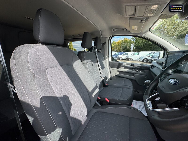 Used Ford Transit Custom 2024 for sale - 77042229: Photo 18