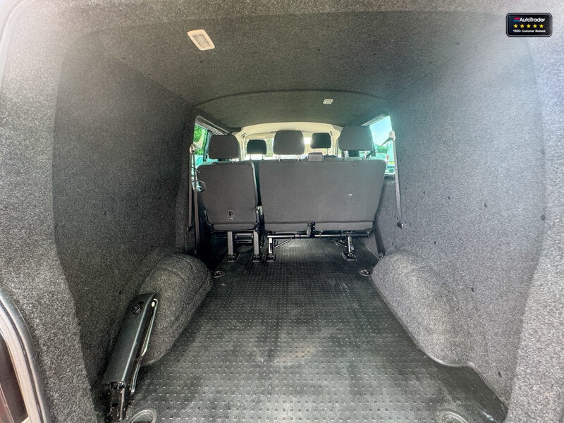 Used Volkswagen Transporter 2023 for sale - 77042086: Photo 11