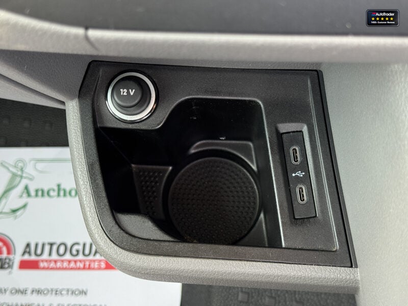 Used Volkswagen Transporter 2023 for sale - 77042086: Photo 39