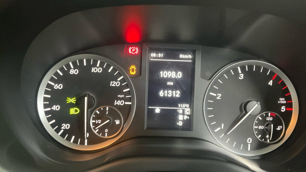 Used Mercedes-Benz Vito 2019 for sale - 77037225: Photo 10