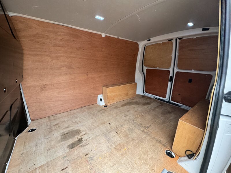 Used Volkswagen Transporter 2020 for sale - 77675571: Photo 11