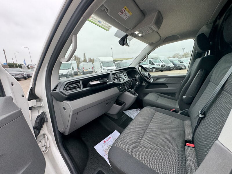 Used Volkswagen Transporter 2020 for sale - 77675571: Photo 12