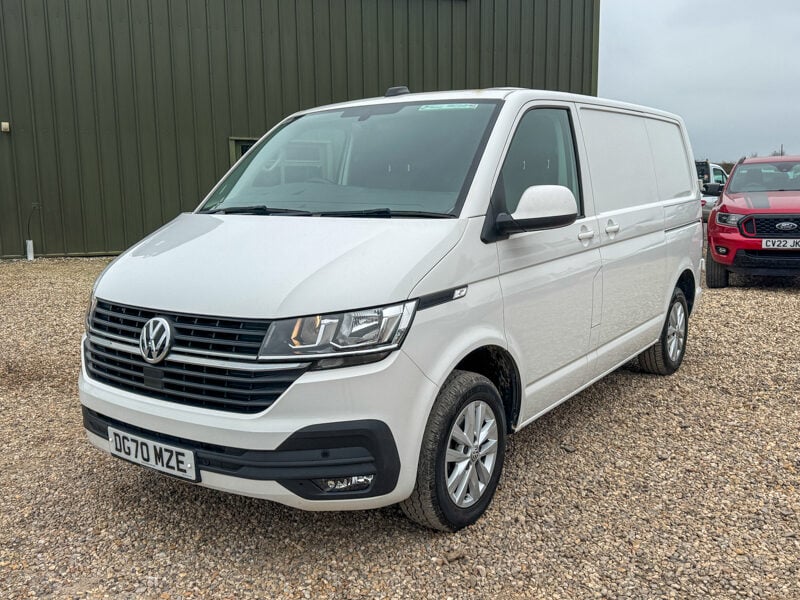 Used Volkswagen Transporter 2020 for sale - 77675571: Photo 2