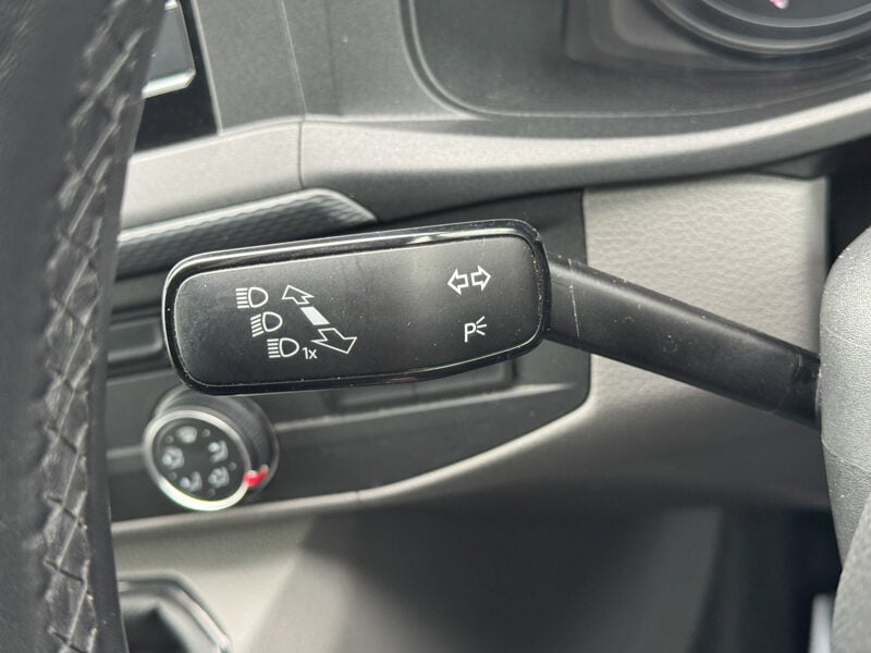 Used Volkswagen Transporter 2020 for sale - 77675571: Photo 20