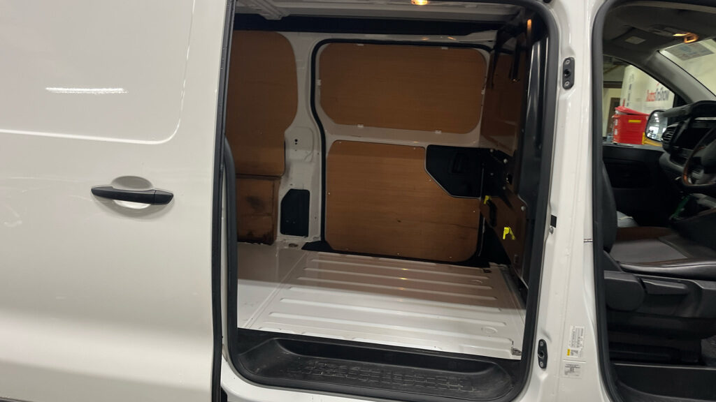 Used Peugeot Expert 2022 for sale - 77675558: Photo 8