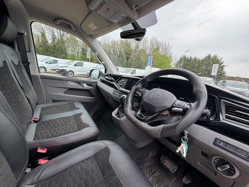 Used Volkswagen Transporter 2024 for sale - 78198293: Photo 18