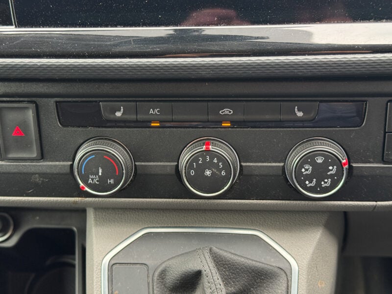 Used Volkswagen Transporter 2024 for sale - 78198293: Photo 40