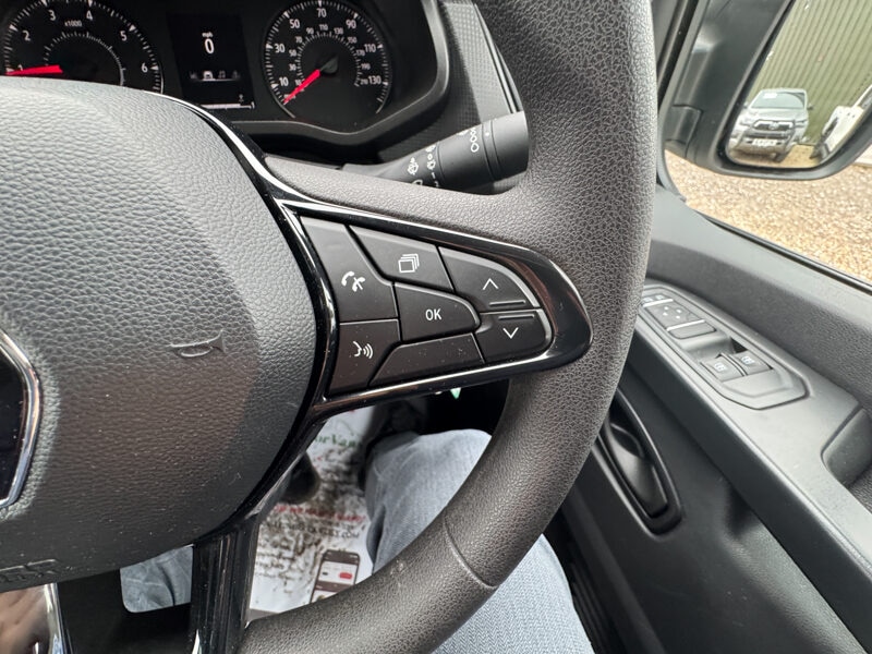 Used Renault Trafic 2023 for sale - 77541490: Photo 18