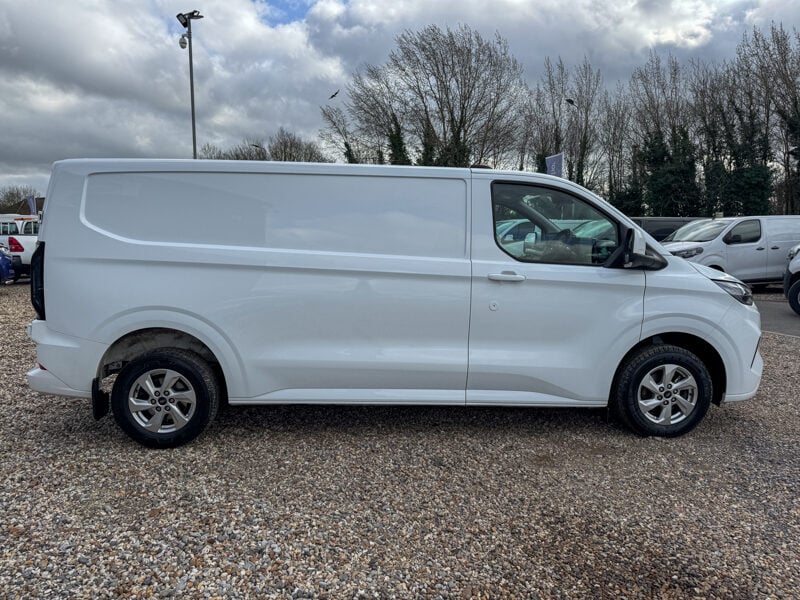 Used Ford Transit Custom 2024 for sale - 77528220: Photo 5