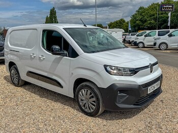 Used Citroen Berlingo 2024 for sale - 75426490: Photo