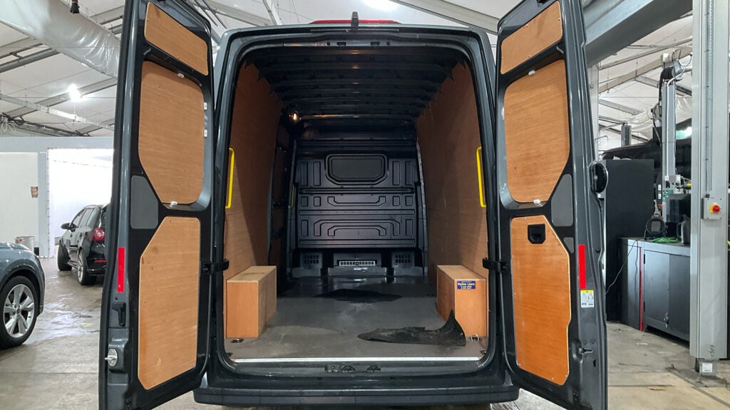 Used Volkswagen Crafter 2024 for sale - 77041527: Photo 5