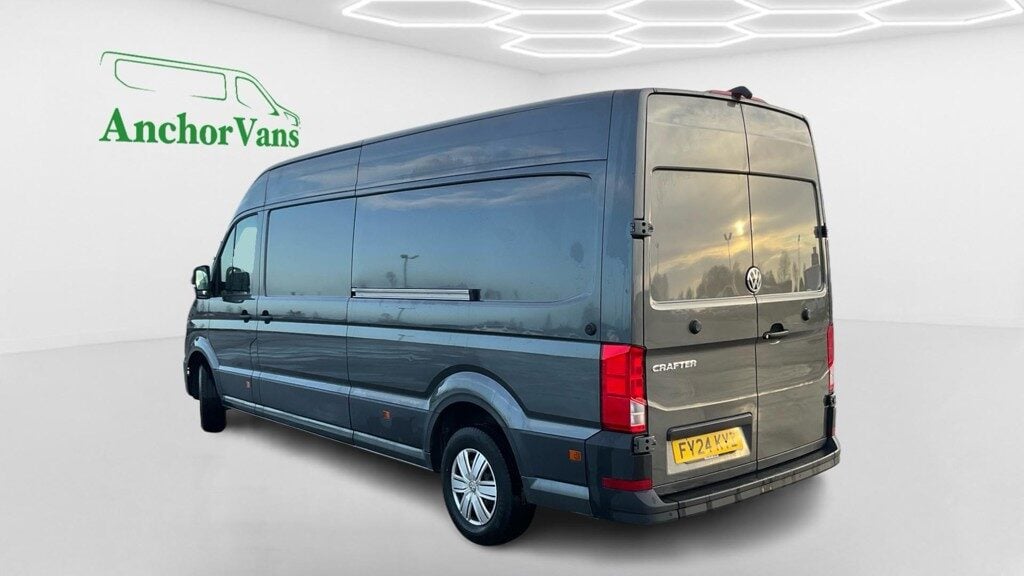 Used Volkswagen Crafter 2024 for sale - 77041527: Photo 6