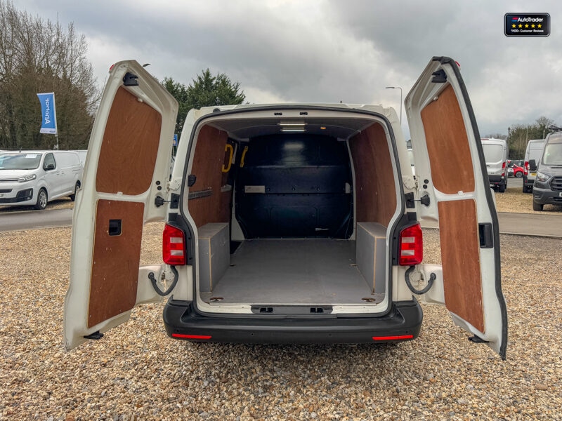 Used Volkswagen Transporter 2019 for sale - 77042043: Photo 8