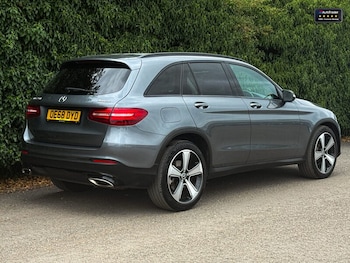 Used Mercedes-Benz GLC 2018 for sale - 75426082: Photo