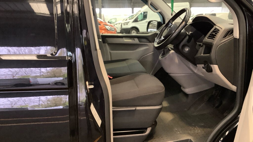 Used Volkswagen Transporter 2020 for sale - 78198294: Photo 9