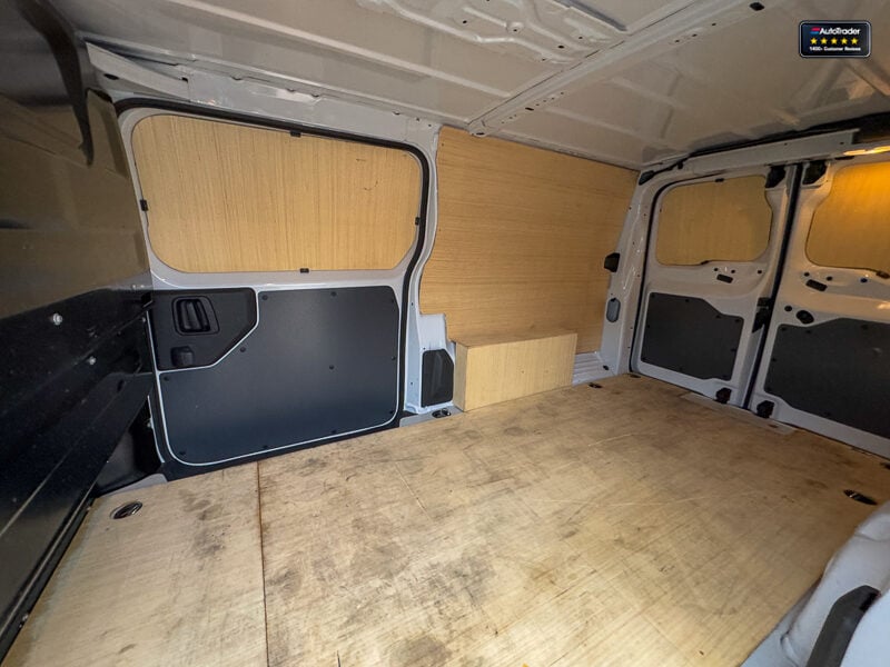 Used Vauxhall Vivaro 2023 for sale - 77037227: Photo 11