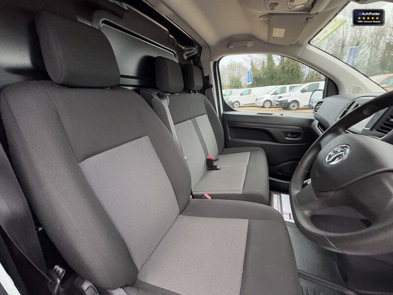 Used Vauxhall Vivaro 2023 for sale - 77037227: Photo 14