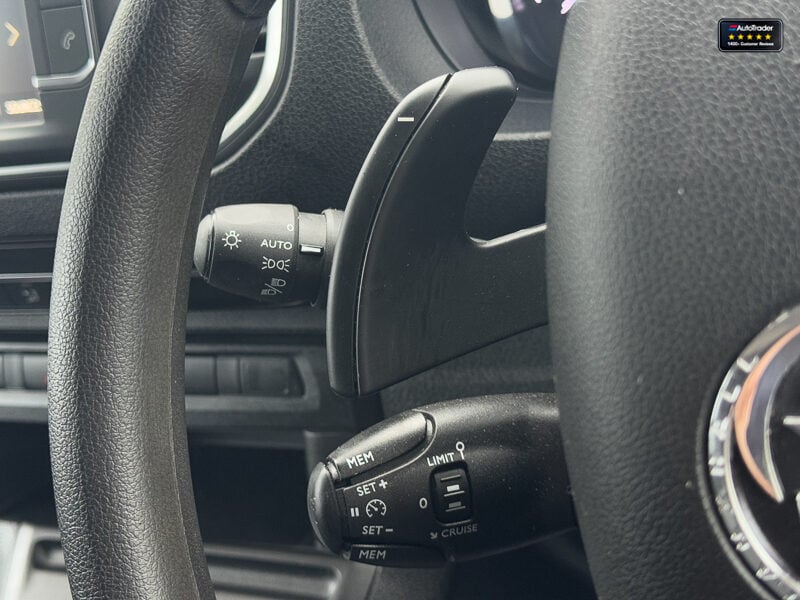 Used Vauxhall Vivaro 2023 for sale - 77037227: Photo 18