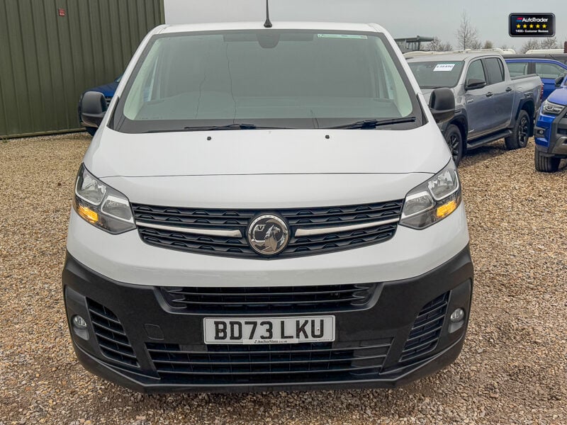 Used Vauxhall Vivaro 2023 for sale - 77037227: Photo 3