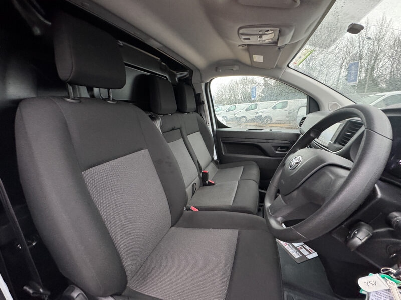Used Toyota ProAce 2023 for sale - 77223200: Photo 14