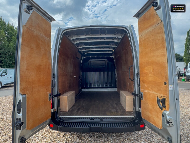 Used Nissan Interstar 2023 for sale - 77041869: Photo 8