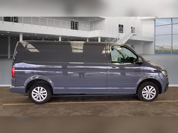 Used Volkswagen Transporter 2023 for sale - 77873454: Photo