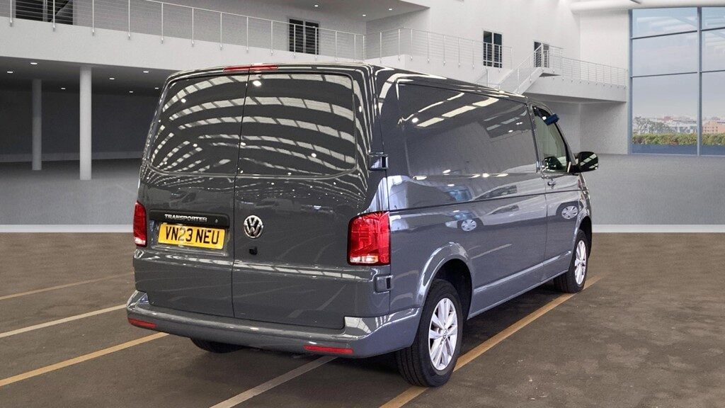 Used Volkswagen Transporter 2023 for sale - 77873454: Photo 4