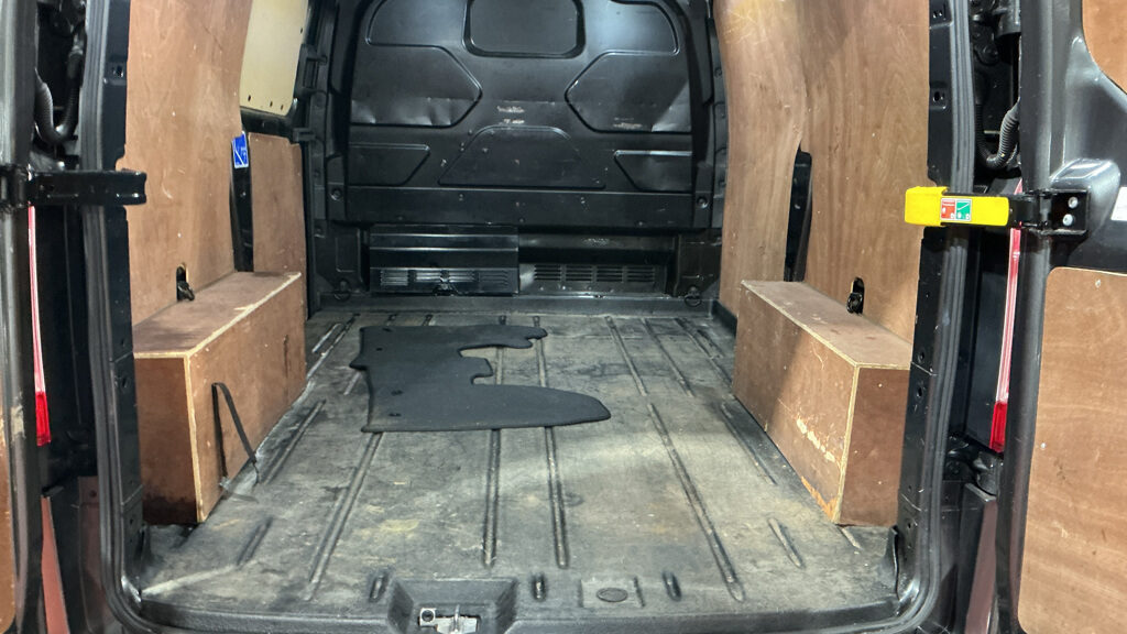 Used Ford Transit Custom 2018 for sale - 77042153: Photo 5