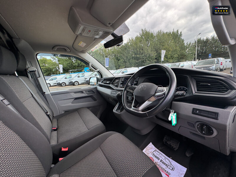 Used Volkswagen Transporter 2024 for sale - 77042149: Photo 15