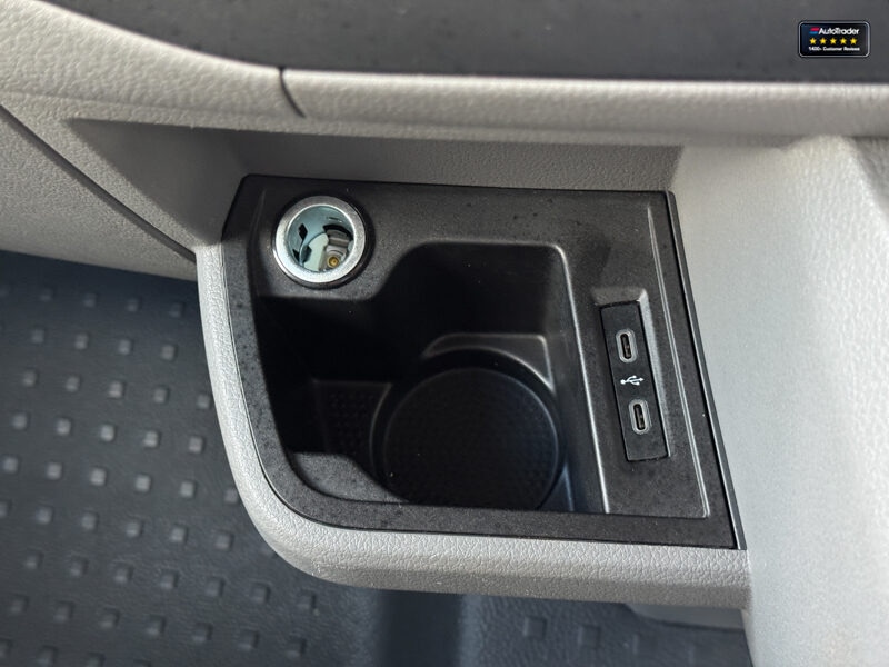 Used Volkswagen Transporter 2024 for sale - 77042149: Photo 34