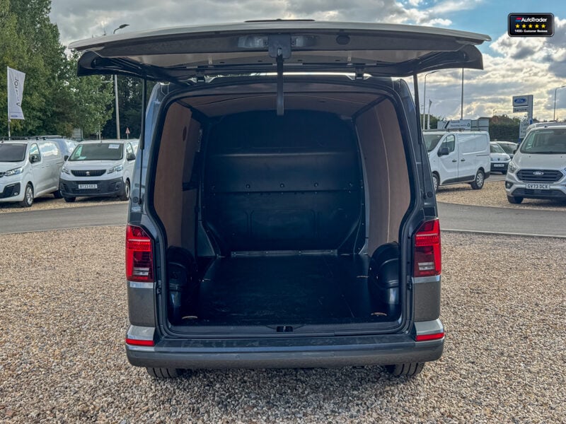 Used Volkswagen Transporter 2024 for sale - 77042149: Photo 8