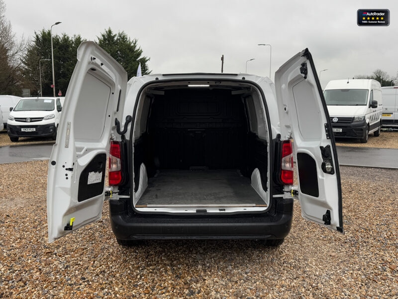 Used Vauxhall Combo 2022 for sale - 77041956: Photo 8