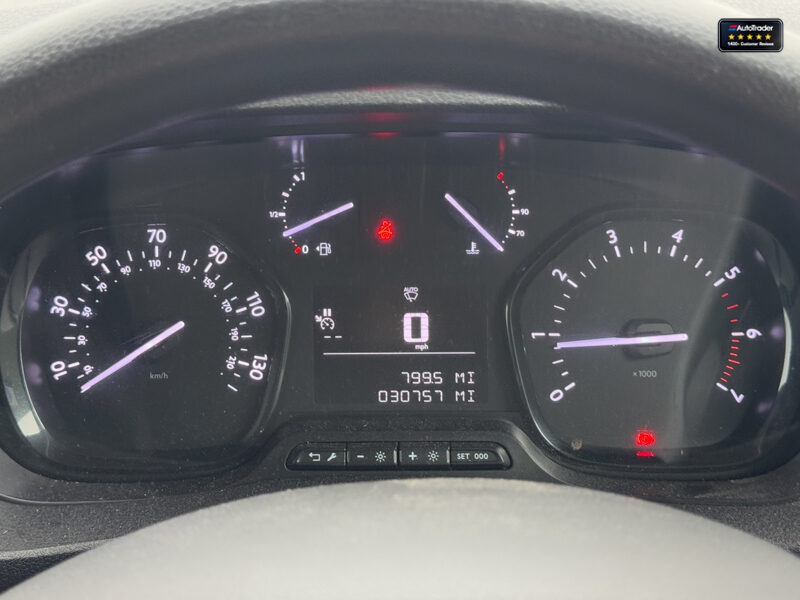 Used Vauxhall Vivaro 2022 for sale - 77042121: Photo 17