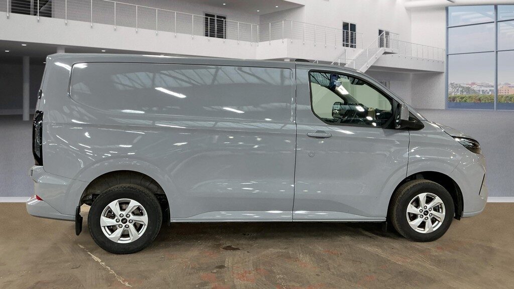 Used Ford Transit Custom 2024 for sale - 77915565: Photo 8