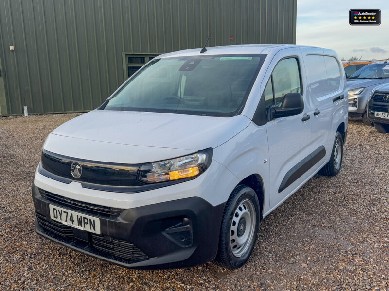 Used Vauxhall Combo 2024 for sale - 77042105: Photo 2