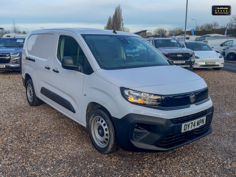 Used Vauxhall Combo 2024 for sale - 77042105: Photo 4