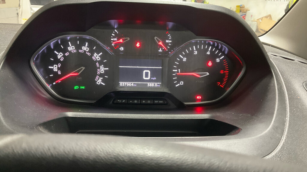 Used Peugeot Partner 2022 for sale - 77207010: Photo 10