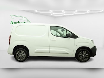 Used Peugeot Partner 2022 for sale - 77207010: Photo
