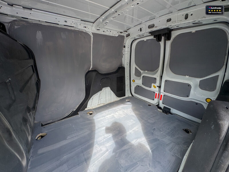 Used Ford Transit Connect 2017 for sale - 77042032: Photo 11