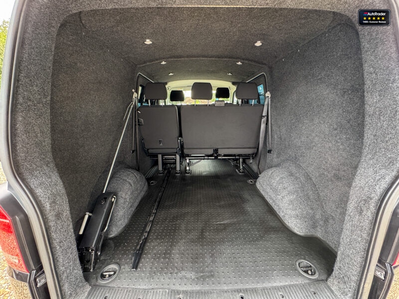 Used Volkswagen Transporter 2022 for sale - 77042000: Photo 10